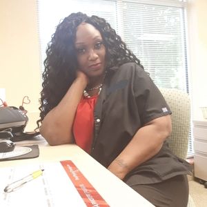 Meet your Posher, Mikeya